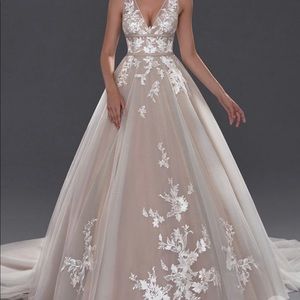 Wedding Dress size 8